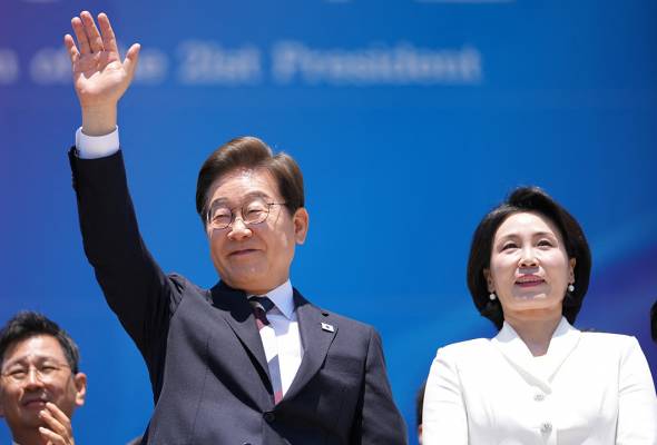 South Korea's new leader to seek more time for US trade talks