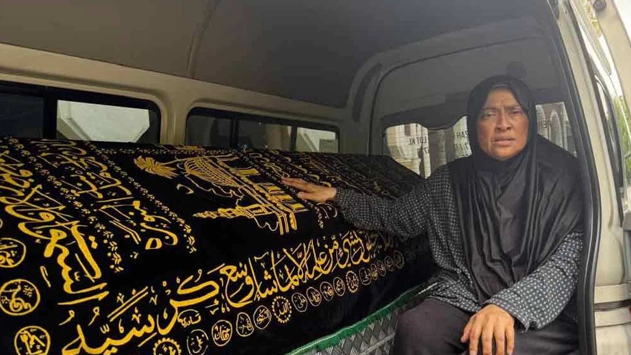 Hajat terakhir bertemu ibu tercapai, Sheqal 'pergi' dengan tenang - Isteri