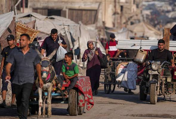 Trump's ceasefire statement raises hopes in Gaza as Israel presses on with attacks
