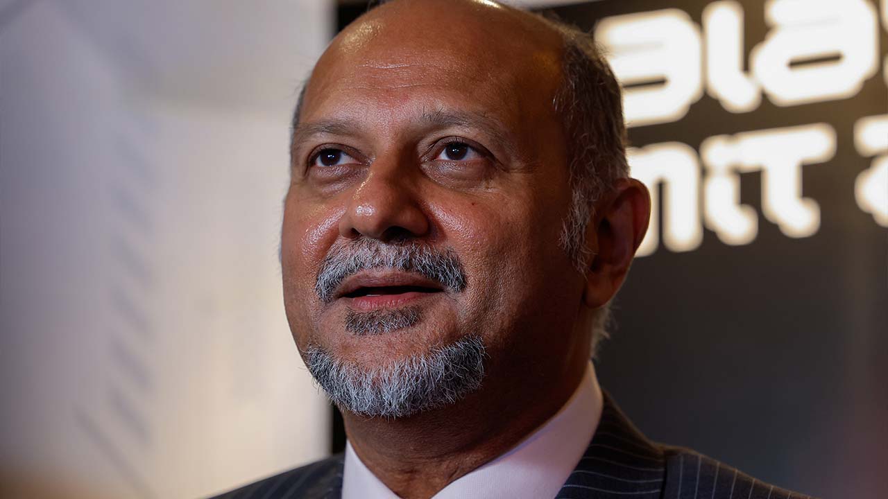 RMK13 beri tumpuan terhadap teknologi, AI rangsang transformasi digital negara - Gobind