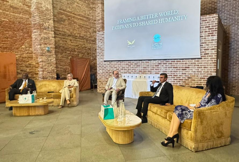 Multiple speakers in a forum