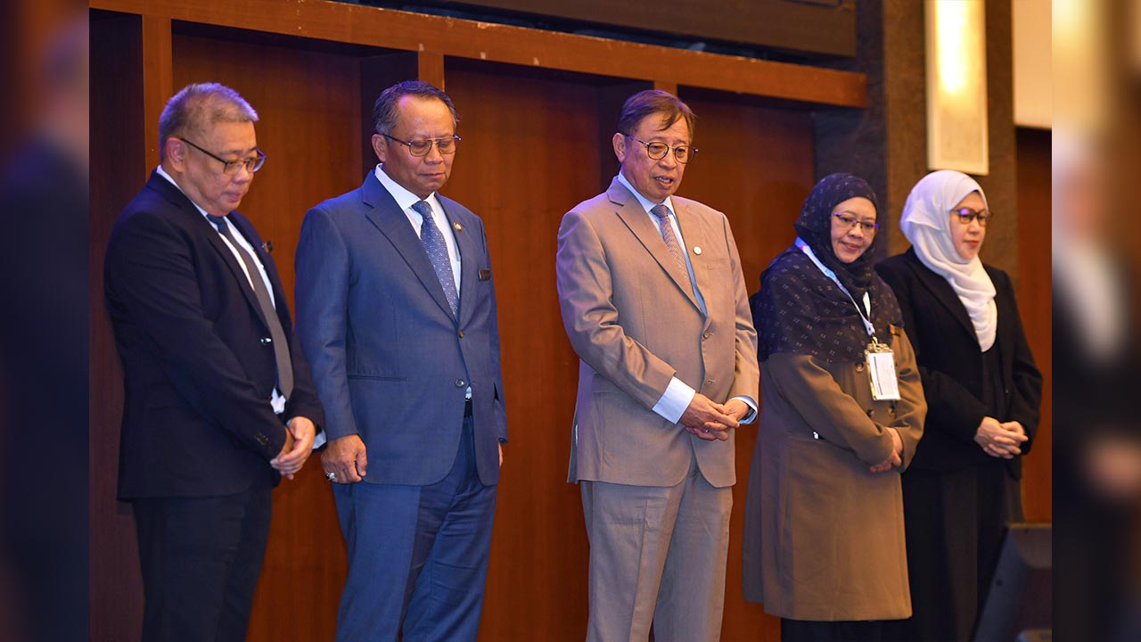 Contohi pengurusan kewangan berhemat negara-negara Nordik - Abang Jo
