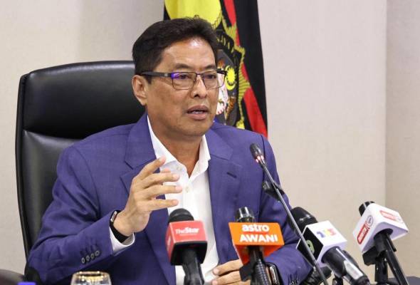Naik taraf CCTV, siar langsung perbicaraan kes - Azam Baki