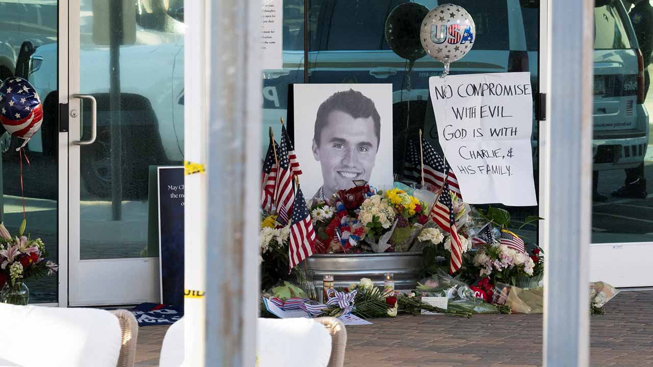 FBI tawar ganjaran US$100,000 bagi maklumat insiden tembakan Charlie Kirk