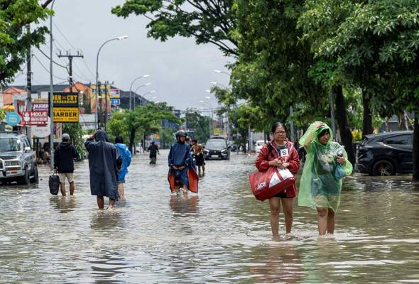 Banjir Bali: Malaysia bersolidariti dengan Indonesia - PM Anwar