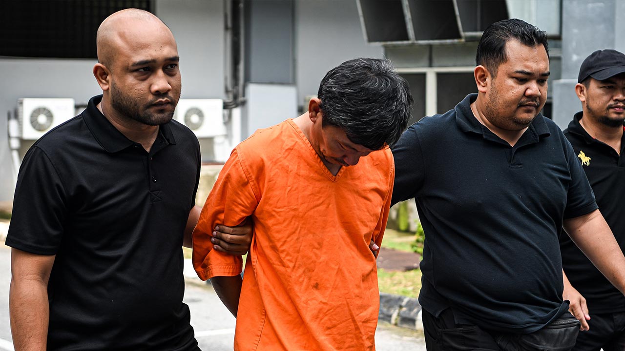 Bapa dua kanak-kanak lemas mengaku tidak bersalah sebabkan kematian anak