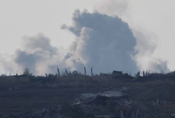 Empat letupan di Gaza, Israel teruskan operasi darat
