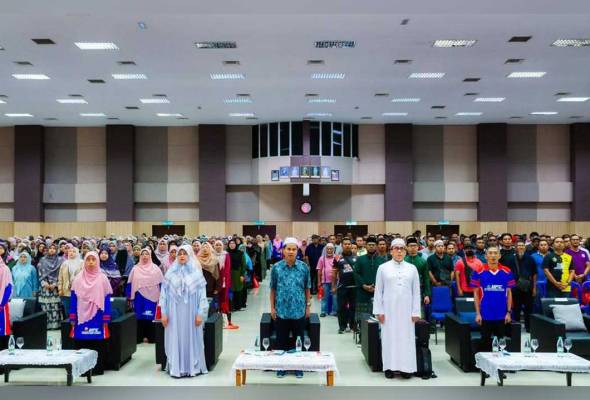 Hatimurni bantu 3,500 calon UPKK, tepati janji bimbing pelajar cemerlang