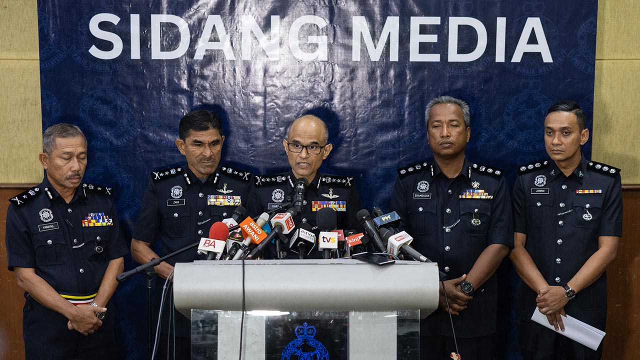 Tikam pelajar: Mangsa ditikam berulang kali, suspek beli pisau, kerambit dalam talian - KP Selangor