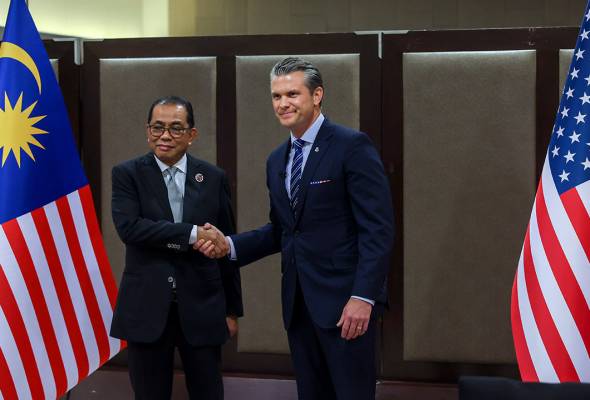 US, Malaysia sign defense cooperation deal amid regional security talks