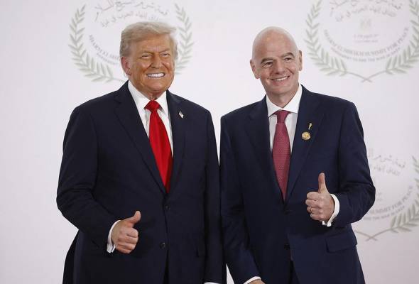 FIFA to help Gaza rebuild football infrastructure, says Infantino