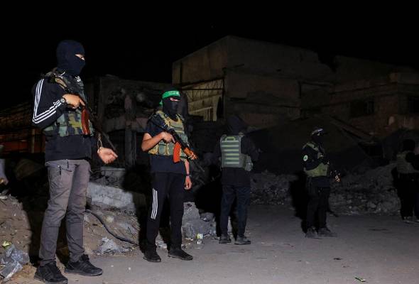 Trump says Israel could resume fighting in Gaza if Hamas fails to uphold ceasefire deal, CNN reports