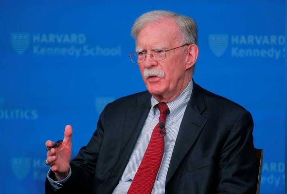 Bekas penasihat Trump, John Bolton didakwa atas kesalahan jenayah rahsia negara