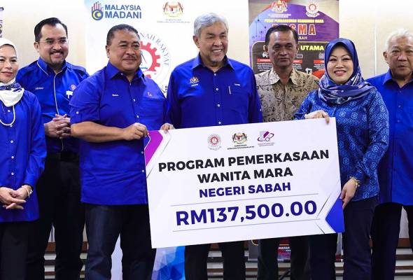 Usahawan Bumiputera wanita perlu fokus perluas pasaran global - Ahmad Zahid