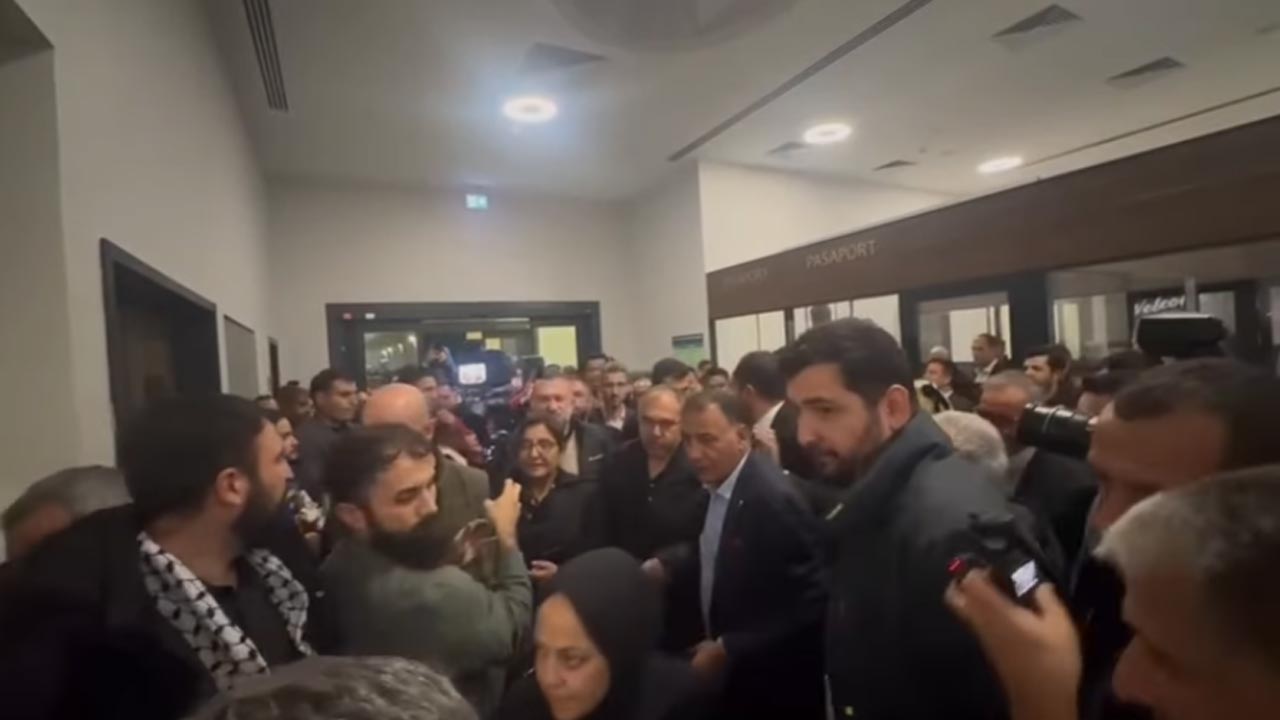 Tiga Ahli Parlimen Turkiye yang diculik Israel dalam kapal Conscience kini dibebaskan