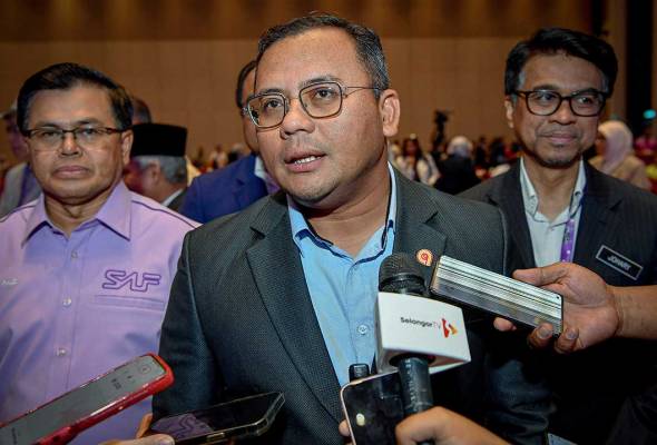 [TERKINI] Pelajar tingkatan tiga maut ditikam: Ambil langkah segera pertingkat keselamatan sekolah - Amirudin