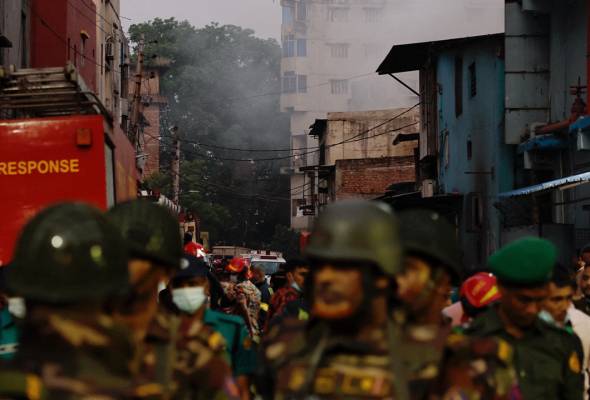 Angka korban kebakaran gudang kimia, kilang pakaian di Bangladesh meningkat kepada 16 orang