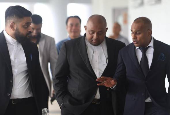 Mahkamah halang bank tutup akaun syarikat perkapalan buat sementara waktu