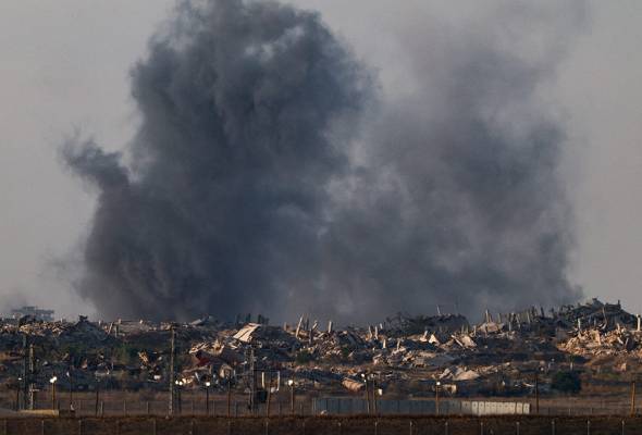 What's being discussed in the next phase of Trump's Gaza ceasefire plan