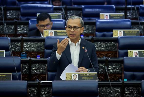 Lebih 130,000 kandungan berunsur penipuan diturunkan setakat 30 Sept - Fahmi