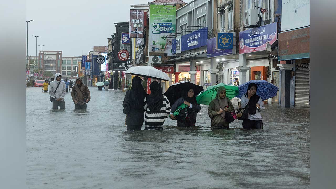 [TERKINI] MetMalaysia keluar amaran hujan berterusan tahap bahaya di Kelantan dan Terengganu