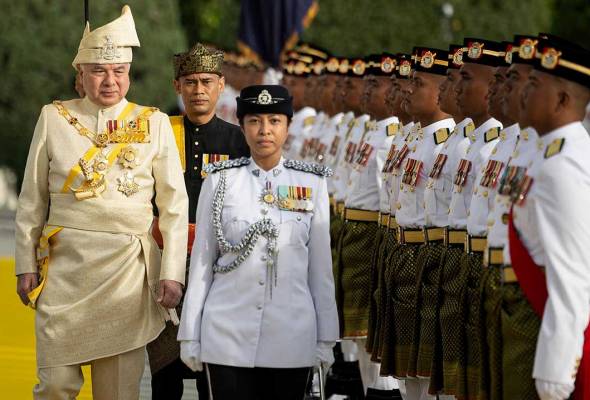 Titah Sultan Nazrin pada Istiadat Menghadap Sembah Taat Setia dan Penganugerahan Darjah Kebesaran Perak