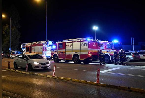 Puluhan cedera selepas dua kereta api bertembung di Slovakia