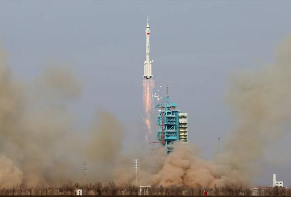 Roket angkasa Nuri Korea Selatan dijadual dilancarkan 12.55 tengah malam Khamis