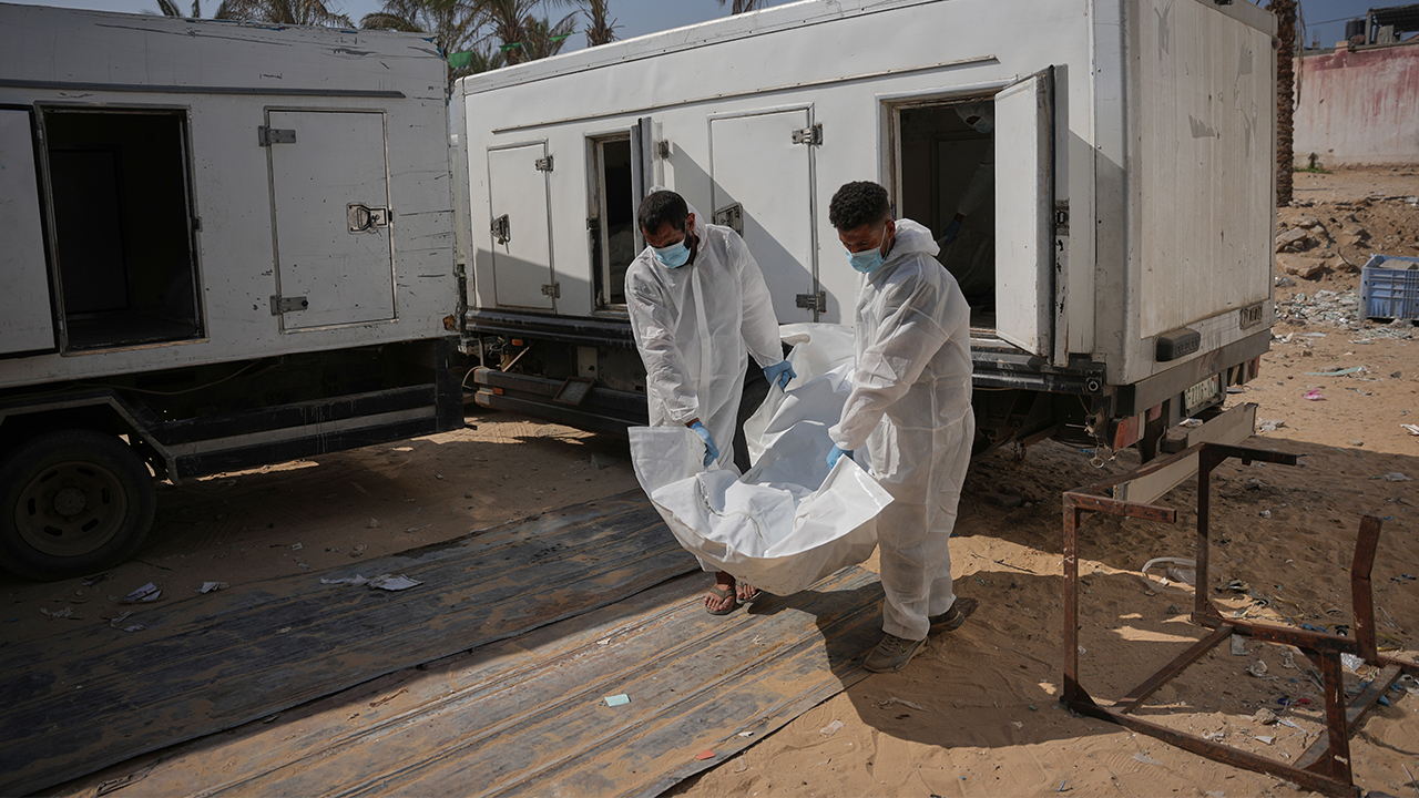 Israel serah 30 mayat ke Gaza, serang selatan wilayah walaupun gencatan senjata