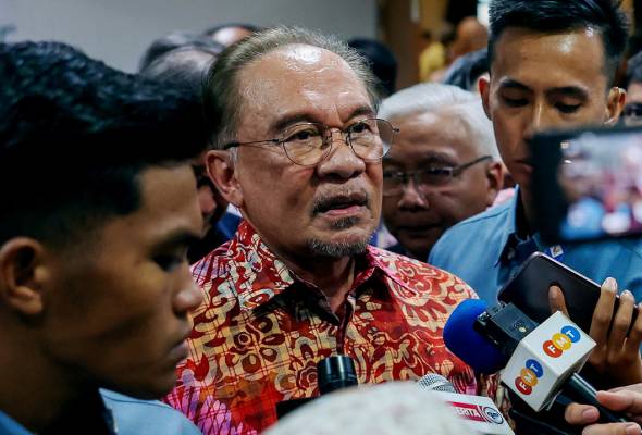 Bahasa Melayu, Inggeris sama penting dalam era AI dan digital - PM Anwar