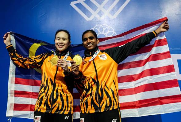 Sukan SEA: Kemarau 10 tahun berakhir! Pearly-Thinaah jelmakan emas beregu wanita