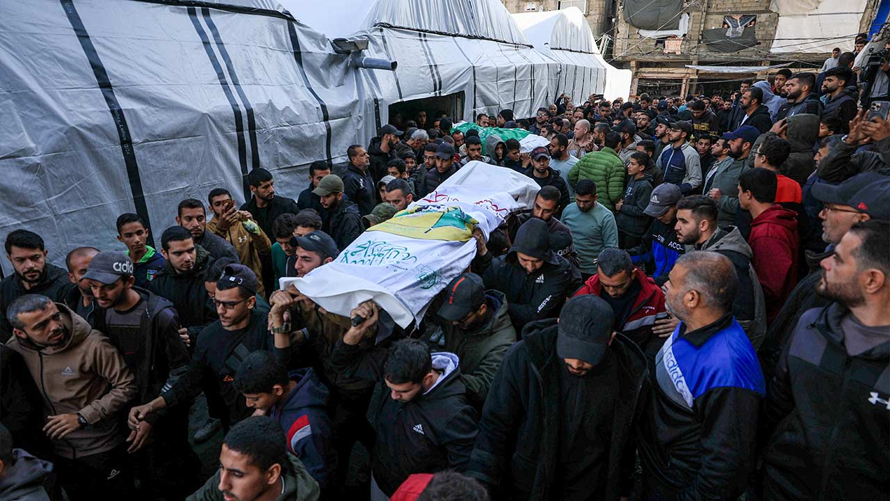 Pembunuhan komander Hamas gugat gencatan senjata Gaza, kata perunding kanan kumpulan