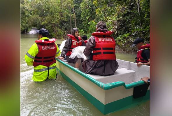 Banjir: Pasangan Itali berjaya dikeluarkan dari Taman Negeri Endau Rompin