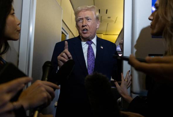 Trump says it is very important Israel maintain dialogue with Syria