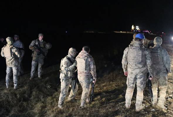 Kotak hitam pesawat tentera Libya terhempas ditemukan