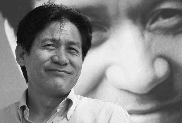 Bintang filem Korea Selatan, Ahn Sung-ki meninggal dunia pada usia 74 tahun