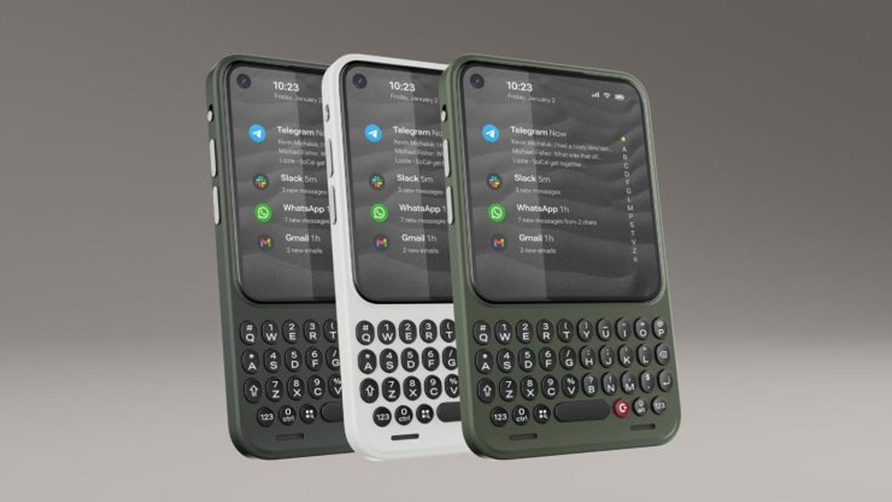 Era baharu BlackBerry? Clicks Communicator hadir dengan papan kekunci fizikal