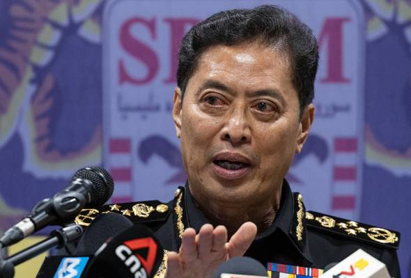 Laporan Bloomberg: Azam Baki patuhi pengisytiharan harta melalui saluran rasmi  - SPRM