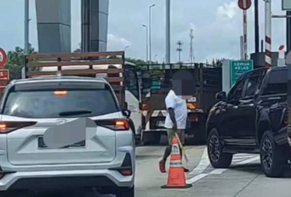Lelaki berlagak samseng pegang kayu di Tol Sg Long ditahan