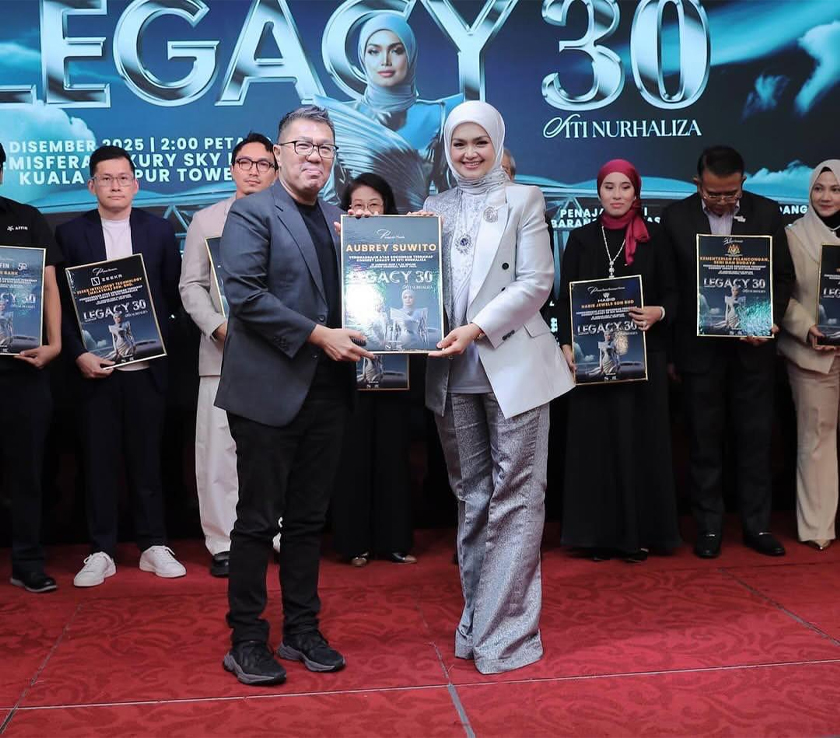 Aubrey Suwito (kiri) dan Siti Nurhaliza sudah bekerjama selama dua dekad.