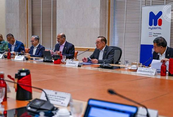 PM Anwar mahu pelaksanaan agenda digital, AI negara dipercepat