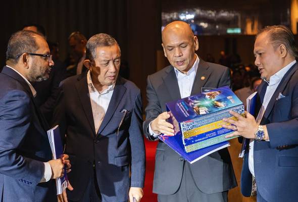 KPDN perkukuh penguatkuasaan isu persaingan agensi pelancongan dalam talian