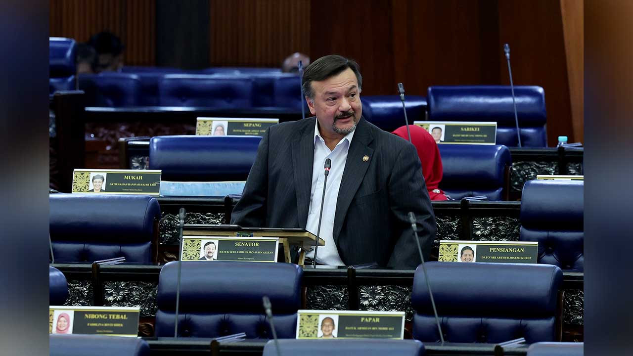 Kerajaan jangka defisit fiskal susut kepada 3.5 peratus tahun ini - Amir Hamzah